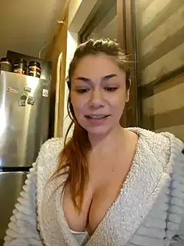 Snapshot of Ella_sweety chatting on 12.11.24 Ella sweety online show from 12.11.24
