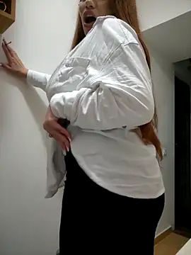 Ella sweety online show from 11.21.25