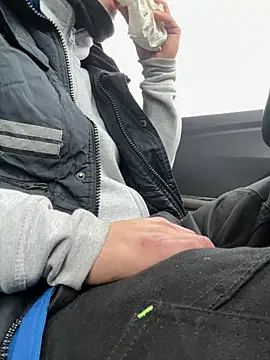 simoninside25 online show from 12.16.25