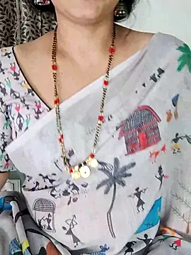 Indian desi wife online show from 03.05.25