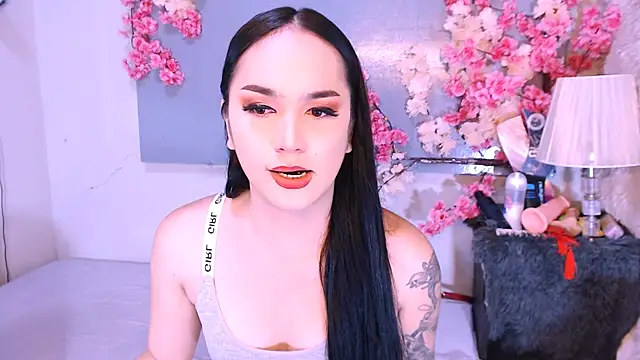 Oriental Tiara online show from 12.14.25