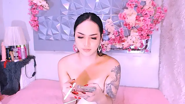 Oriental Tiara online show from 12.22.25