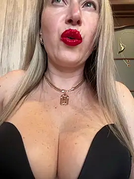 Kittenforyou online show from 03.18.25