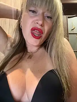 Kittenforyou online show from 10.07.25