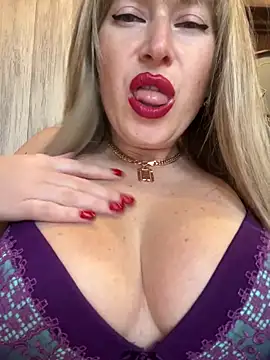 Kittenforyou online show from 03.09.26