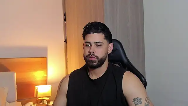 Justyn Torres online show from 03.01.25