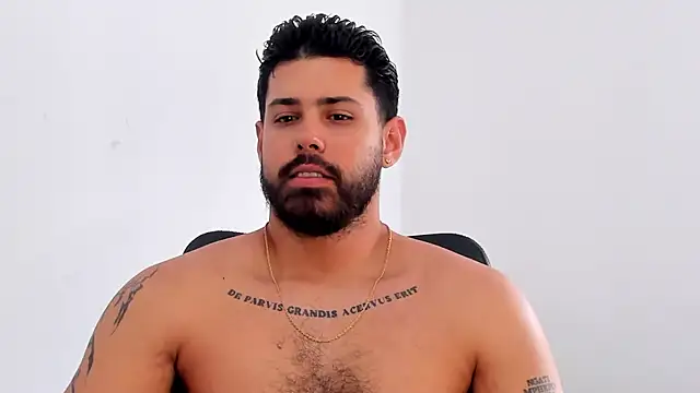 Justyn Torres online show from 10.27.25