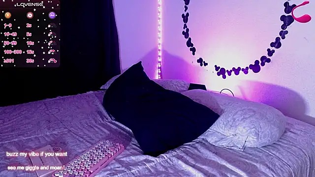 KLOE MARTINS online show from 02.27.26