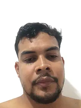 Snapshot of ElsecretodeBruno chatting on 02.21.25 ElsecretodeBruno online show from 02.21.25