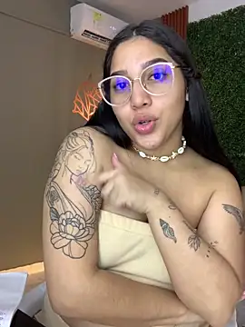 Amandanauty online show from 12.20.24