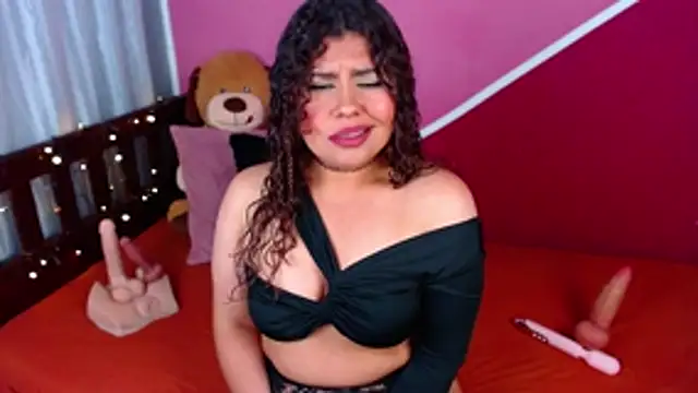 Queenamazon1 online show from 03.30.26