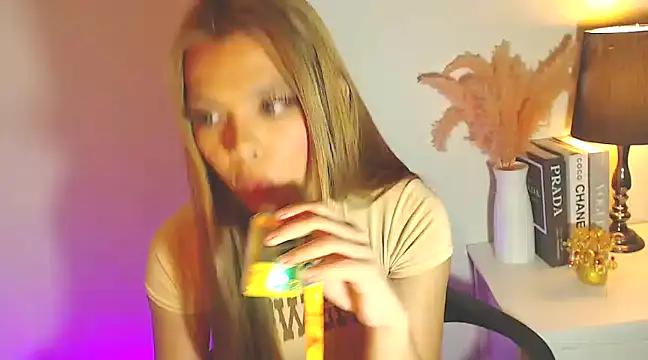 MajesticKitana online show from 02.04.25