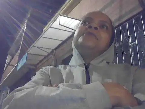 BayleyBanks online show from 09.16.25