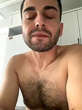 Snapshot of Emre-34 chatting on 01.07.26 Emre-34 online show from 01.07.26