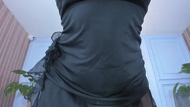 cintiagreyx online show from 04.18.26