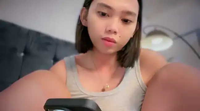 GenesisCastillano online show from 02.10.25