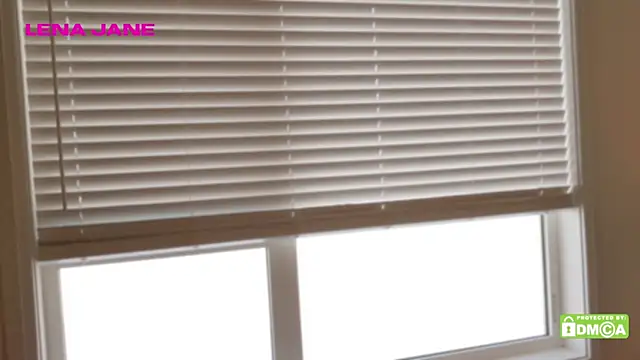 Snapshot of Lenajane__xx chatting on 12.22.24 Lenajane xx online show from 12.22.24