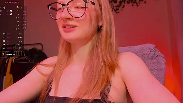 mollytuck online show from 10.28.25