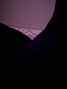 MAHKE12 online show from 10.31.25