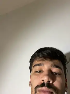 Snapshot of Hermanooooooo chatting on 07.18.26 Hermanooooooo online show from 07.18.26