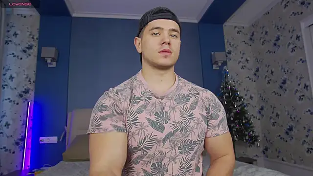 Arilas  online show from 12.17.24