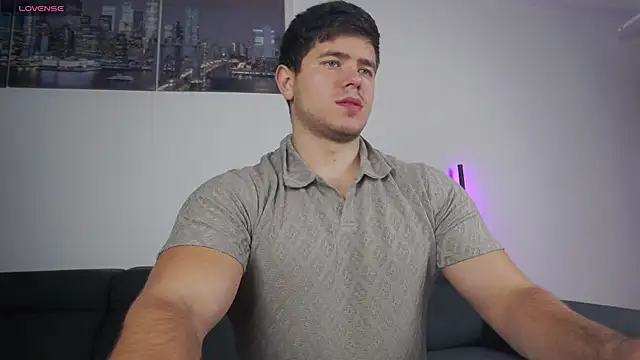 Arilas  online show from 11.29.25