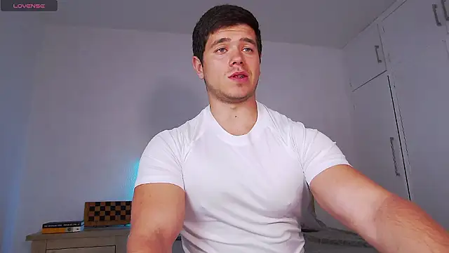 Arilas  online show from 03.20.26