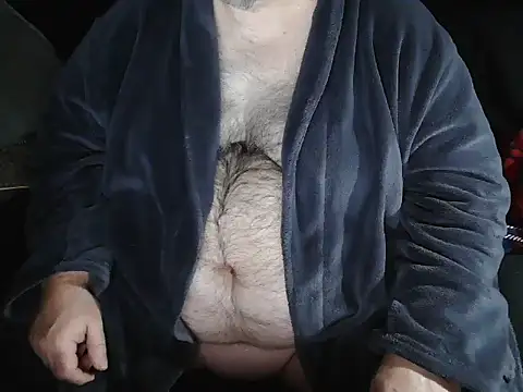 Snapshot of onkelgrau65 chatting on 01.08.26 onkelgrau65 online show from 01.08.26