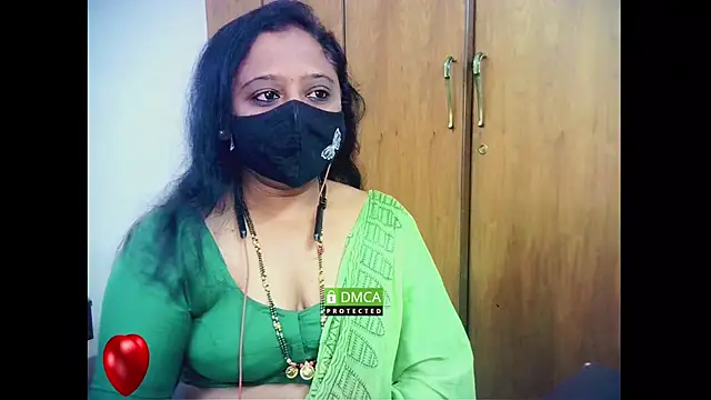 sexynayan23 online show from 03.18.26