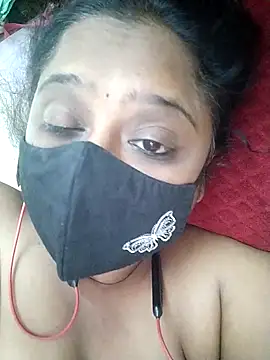 sexynayan23 online show from 04.15.26