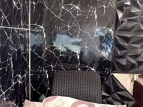 Snapshot of MissKeanna chatting on 01.23.25 MissKeanna online show from 01.23.25