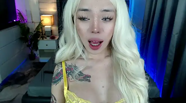 SweetCheska19 online show from 01.22.25