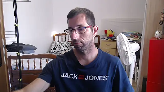 steph19x5 online show from 09.18.25