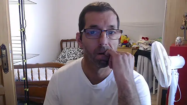 steph19x5 online show from 09.29.25