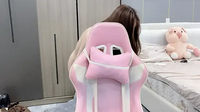 Snapshot of ANNA102 chatting on 03.01.26 ANNA102 online show from 03.01.26