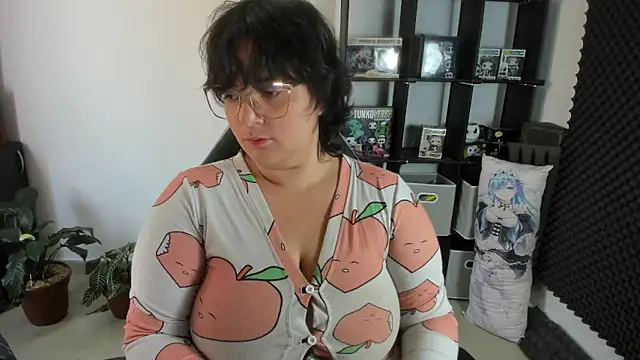 aika-dreams online show from 01.15.25