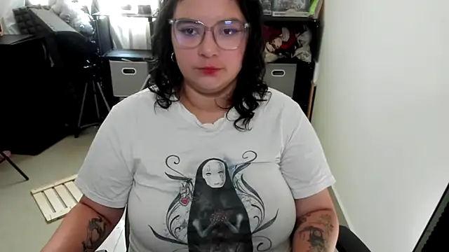 aika-dreams online show from 11.11.25