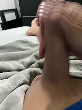 Snapshot of dustbor chatting on 02.07.25 dustbor online show from 02.07.25