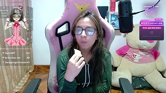 Maggie Fox3 online show from 12.07.24