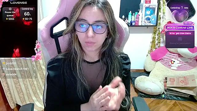 Maggie Fox3 online show from 01.20.25