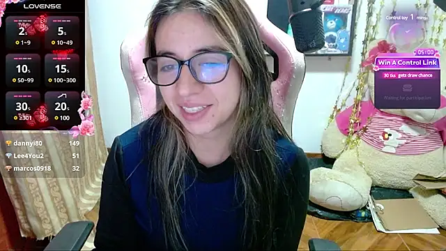 Maggie Fox3 online show from 02.01.25