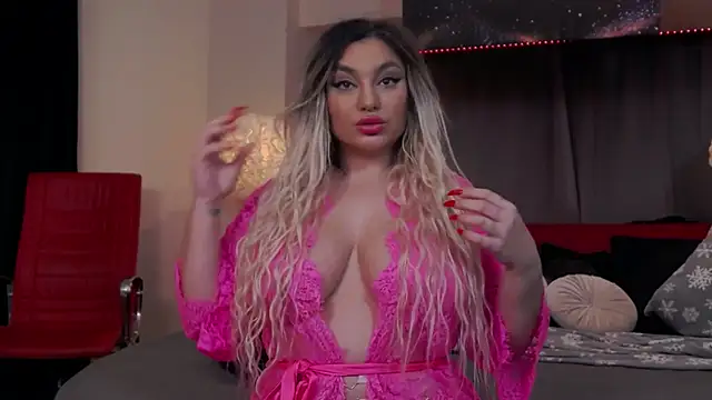 Larissa K online show from 01.29.25