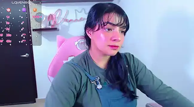 Vannessa  Shy online show from 02.09.25