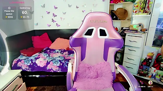 Naasha  online show from 12.14.24