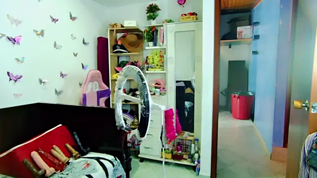 Naasha  online show from 03.18.25