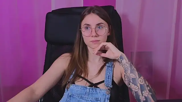  AnnaStark  online show from 02.02.25