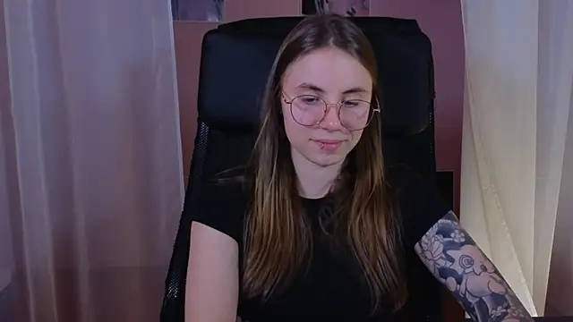  AnnaStark  online show from 02.20.25