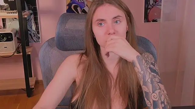  AnnaStark  online show from 11.14.25