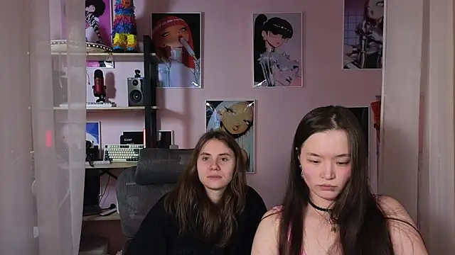 Snapshot of _AnnaStark_ chatting on 05.13.26 AnnaStark online show from 05.13.26