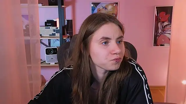 Snapshot of _AnnaStark_ chatting on 05.20.26 AnnaStark online show from 05.20.26